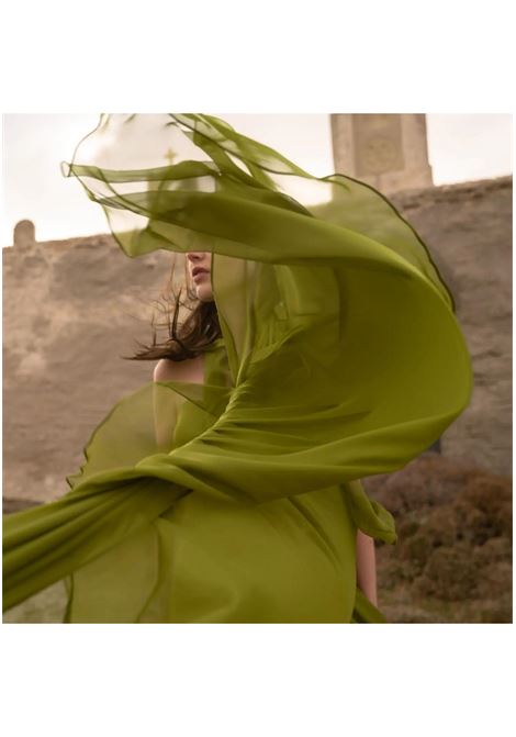 Abito lungo con cintura preziona e tessuto morbido Mischalis MISCHALIS | Abiti | M1 84893